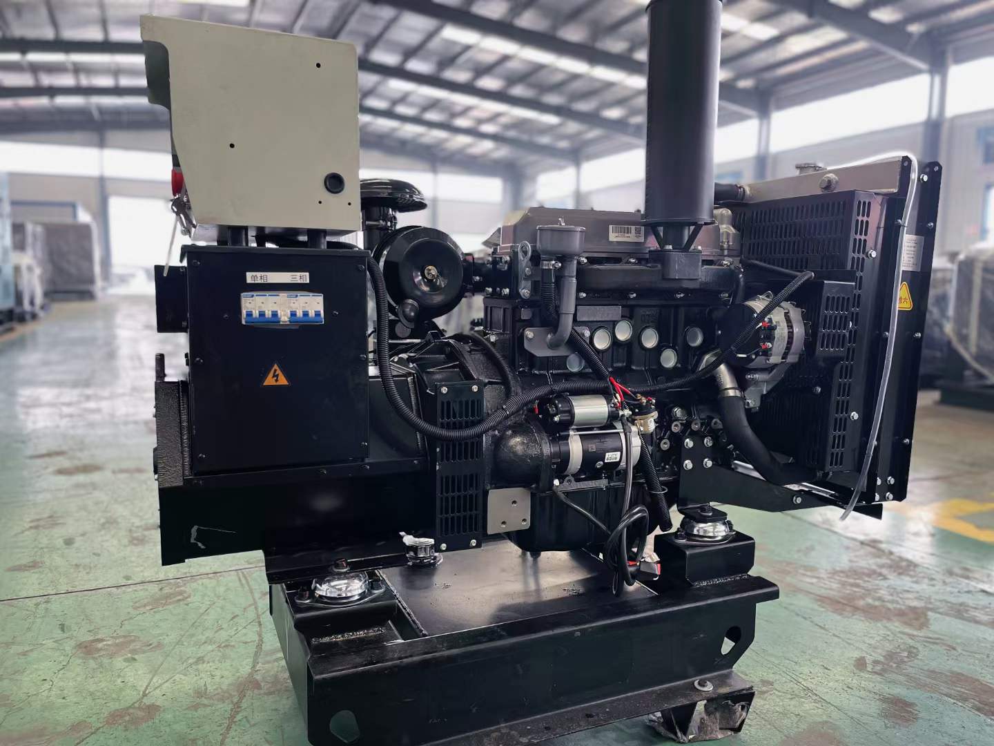 当涂如何降低电感性负载对发电机的影响？