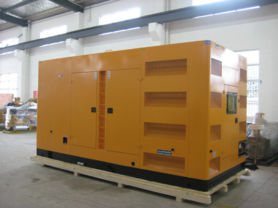 当涂不同类型的发电机组在冬季保养时的注意事项有何差异？