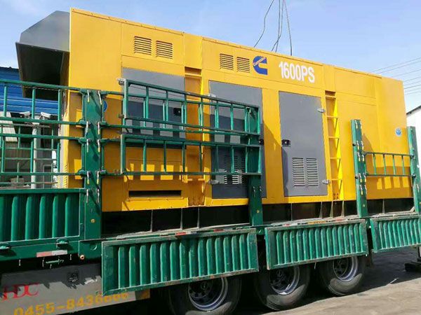 当涂测量水冷式机油散热器密封件尺寸时的注意事项有哪些？